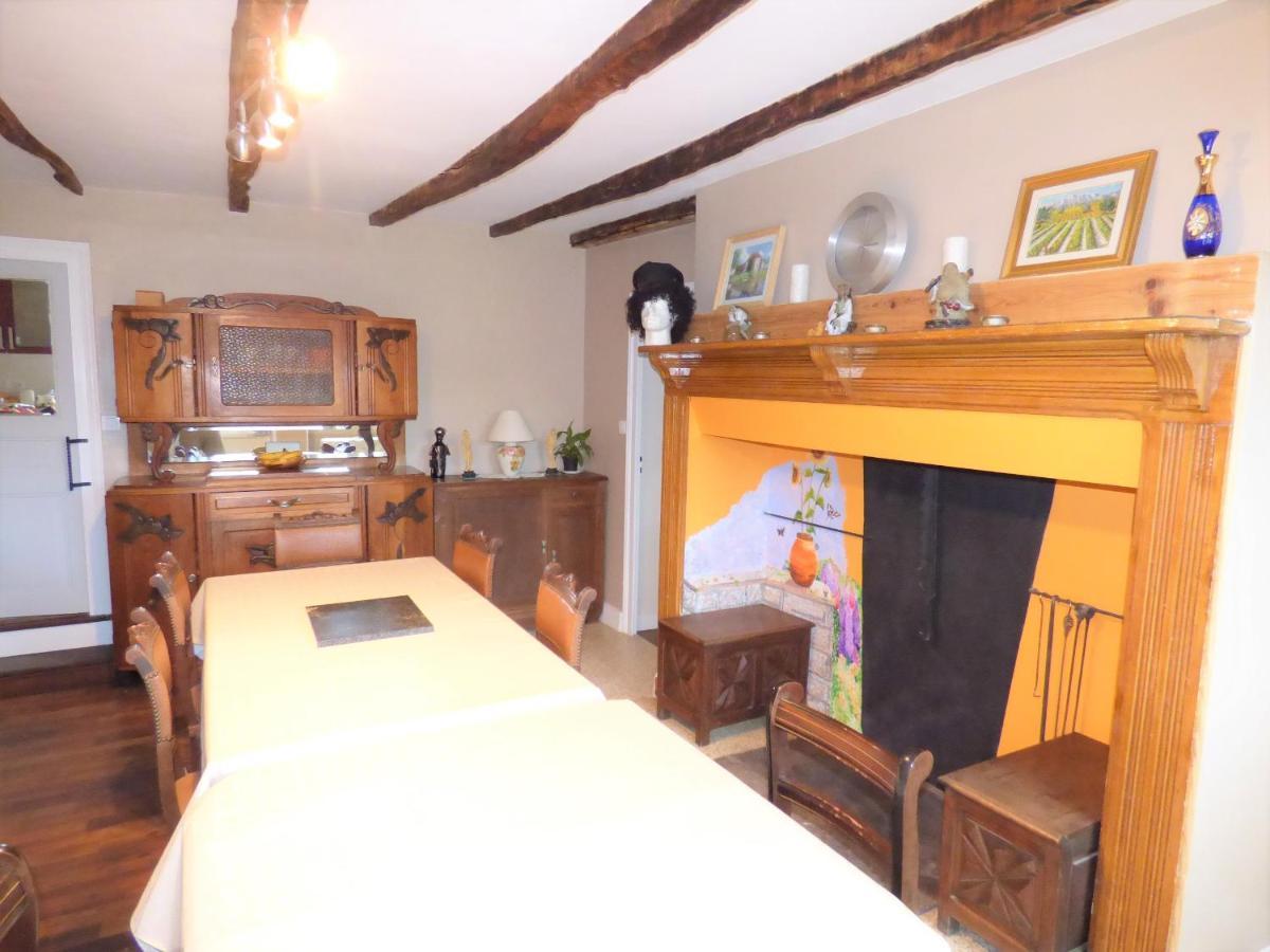 Les Tibles Bed and Breakfast Nanthiat Esterno foto