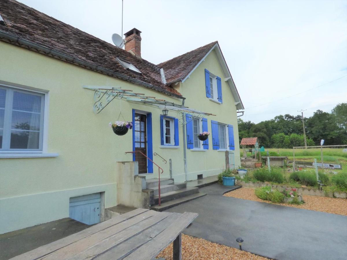 Les Tibles Bed and Breakfast Nanthiat Esterno foto