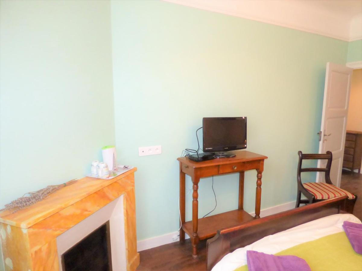Les Tibles Bed and Breakfast Nanthiat Esterno foto